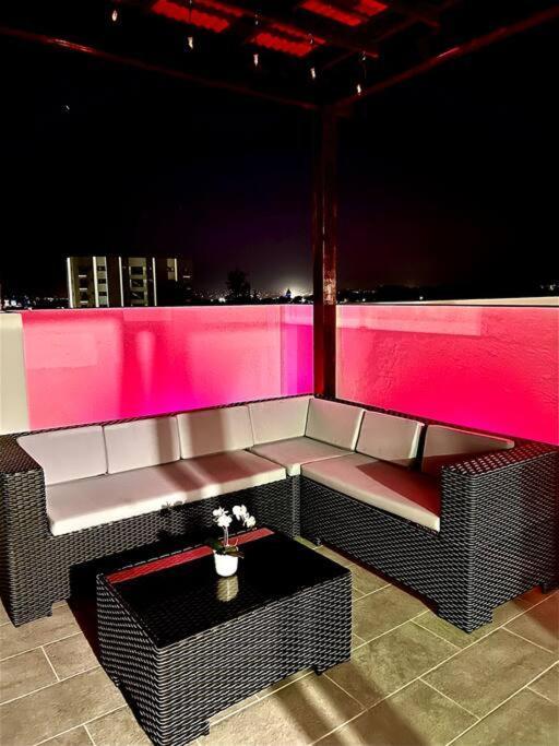 Magnificent Pent House W/Jacuzzi Apartment Santiago De Los Caballeros Bagian luar foto